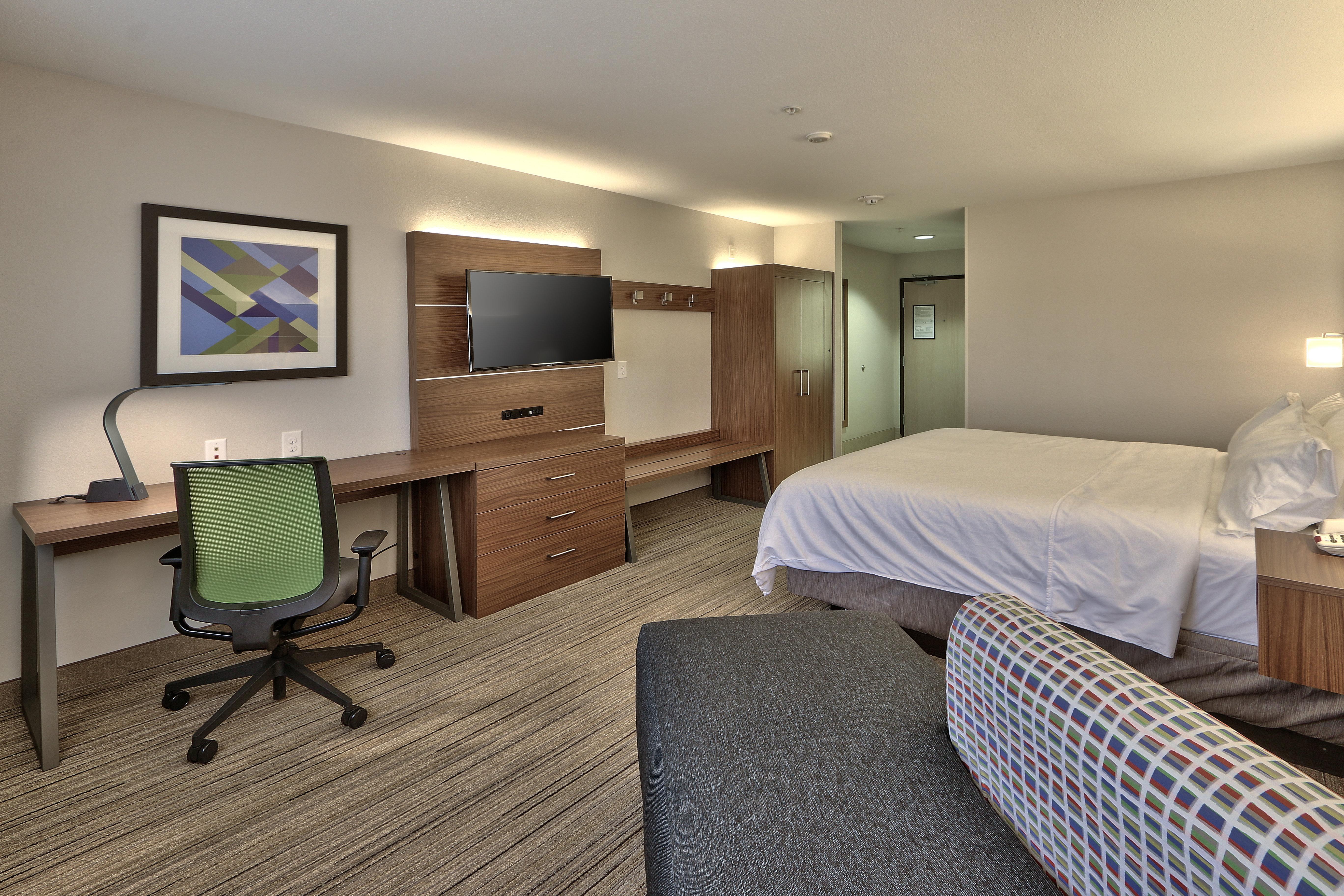 Holiday Inn Express & Suites Portales By Ihg Екстериор снимка