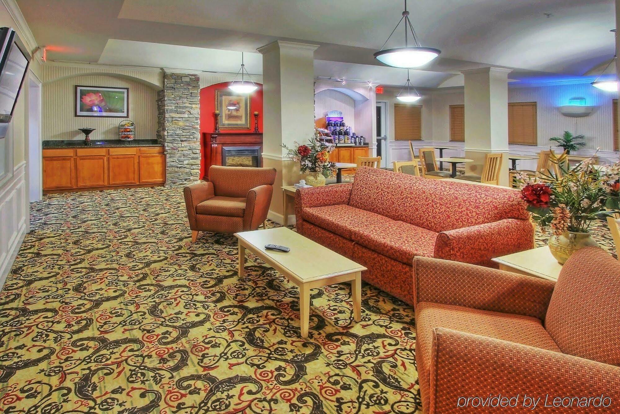 Holiday Inn Express & Suites Portales By Ihg Екстериор снимка